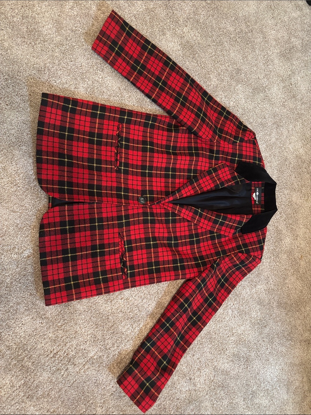 40% Wool Sag Harbor Red Black Plaid Blazer